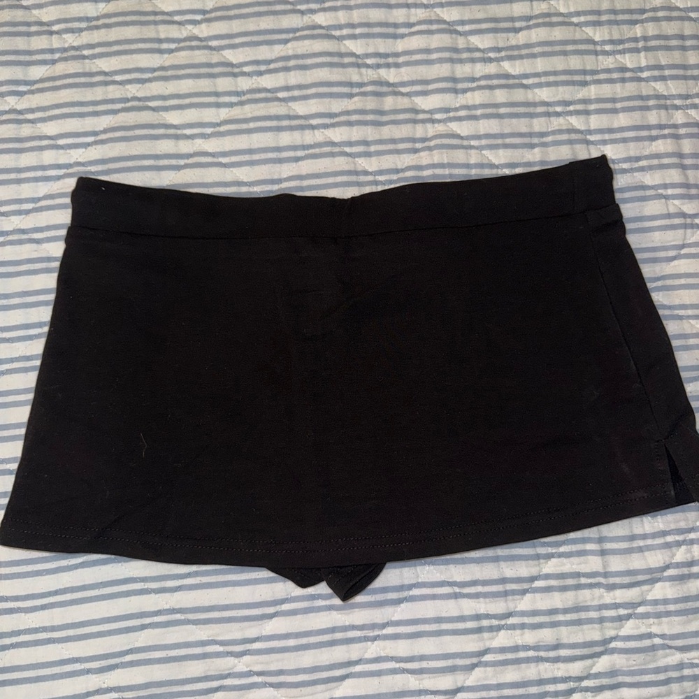 Edikted Women's Black Mini Skirt